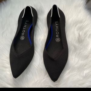 Rothys black pointed toes flats